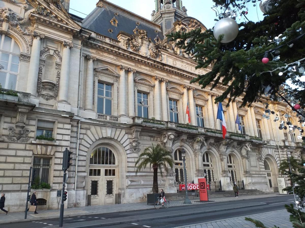 Appartement Au Calme, Avec Parc Prive, 50M Du Tram Tours Exterior foto